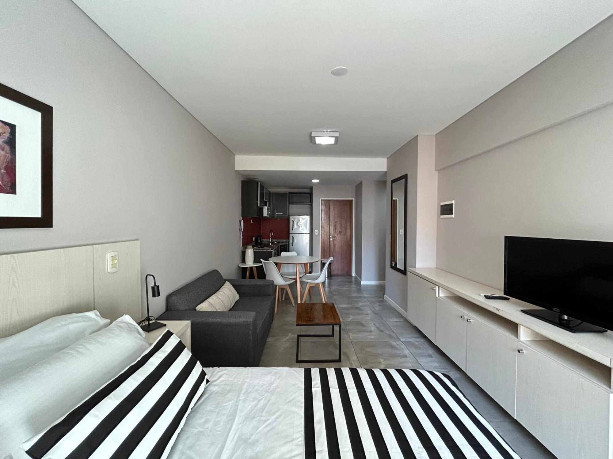 Апартаменты We Sleep Arenales Буэнос-Айрес Экстерьер фото